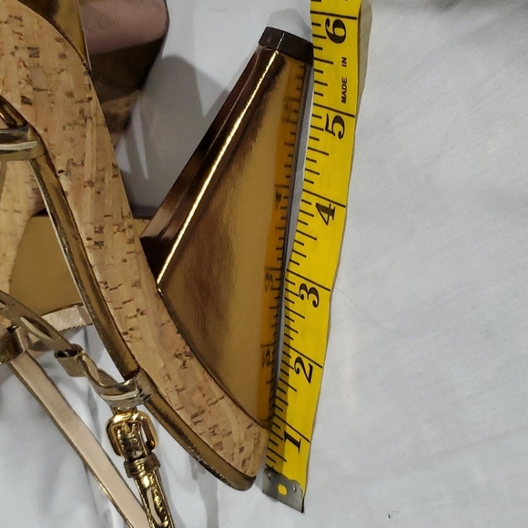 Prada gold cork platform heeled sandals gorgeous - Picture 10 of 13